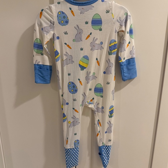 Angel Dear Baby 2 Way Zipper Bamboo Romper - Easter Bunnies Blue, 0-3M, Like New - Picture 4 of 5